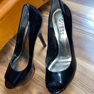 Size 6 black heels